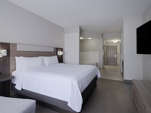 Standard Room, 1 King Bed, Jetted Tub