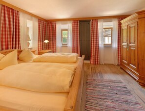 Deluxe Double Room, 1 Double Bed - Gasthof Ochsenwirt (Oberaudorf)