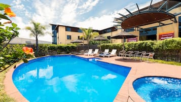 Outdoor pool, pool loungers