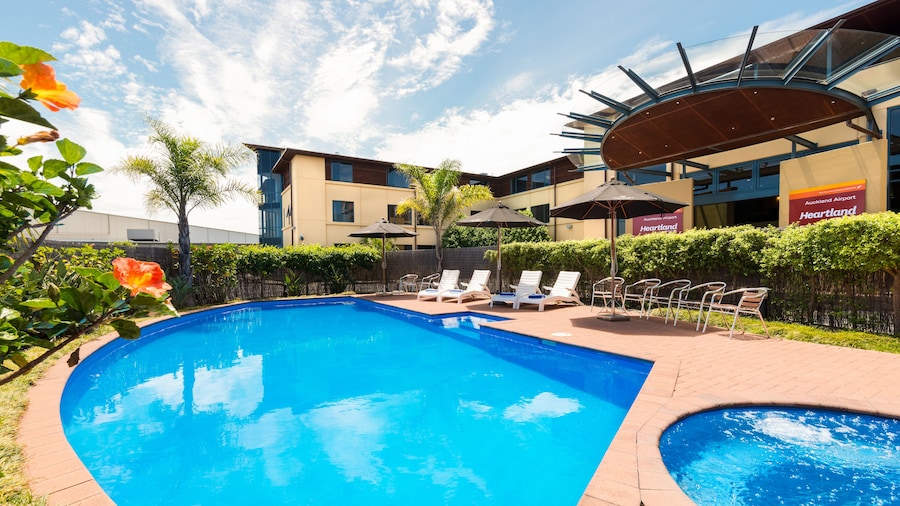 Heartland Hotel Auckland Airport