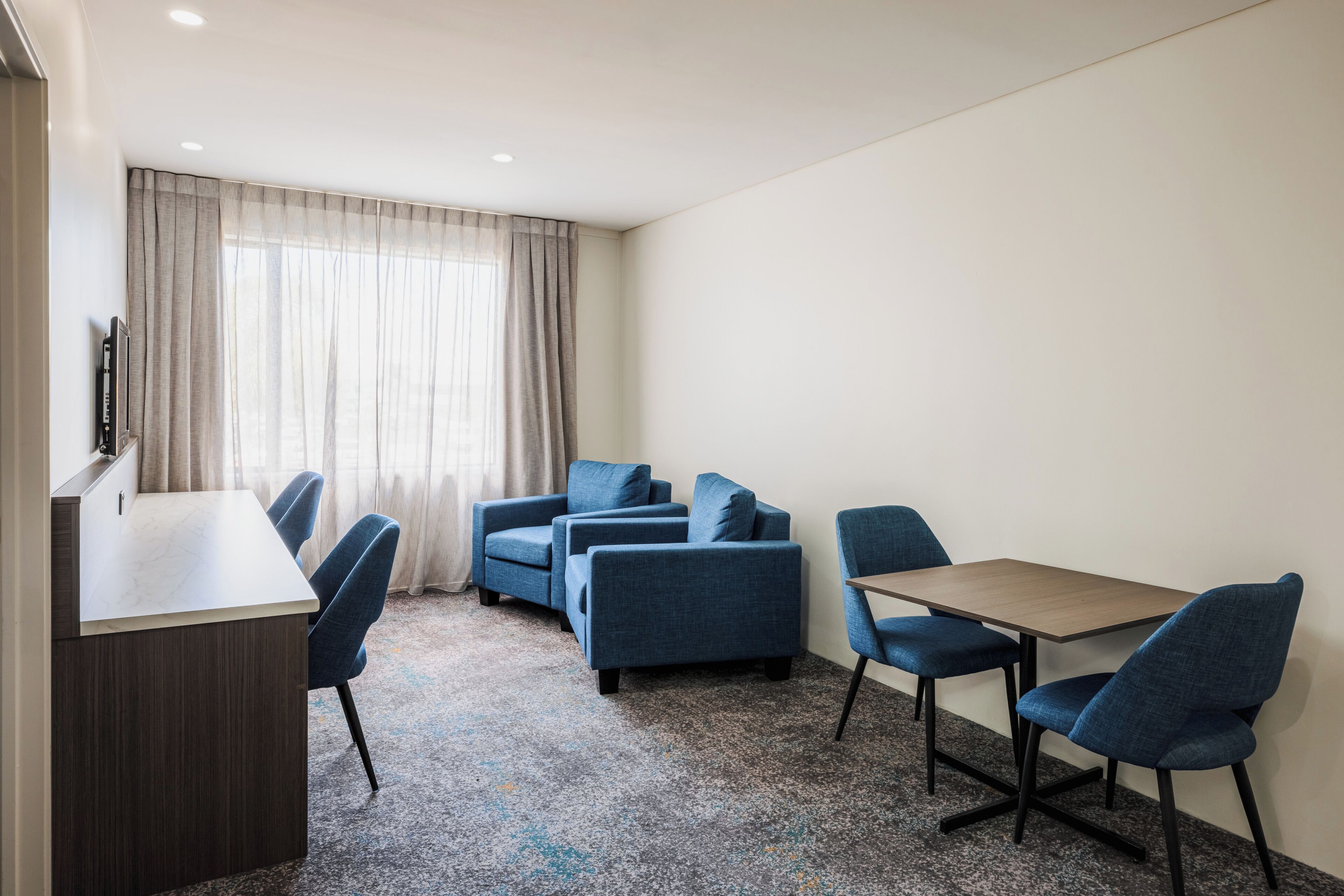 Photo - Heartland Hotel Auckland Airport