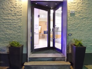 Property entrance - Hotel Astor (Pisa)