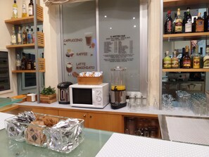 Bar (on property) - Hotel Astor (Pisa)