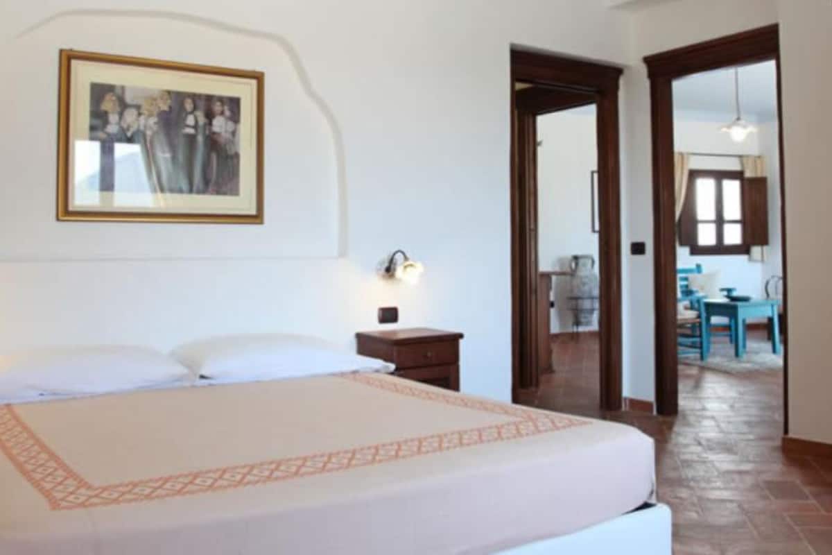 Sábanas de algodón egipcio, colchones Select Comfort y minibar