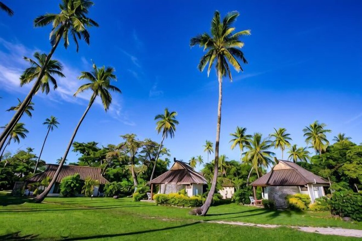 Island Bure Room