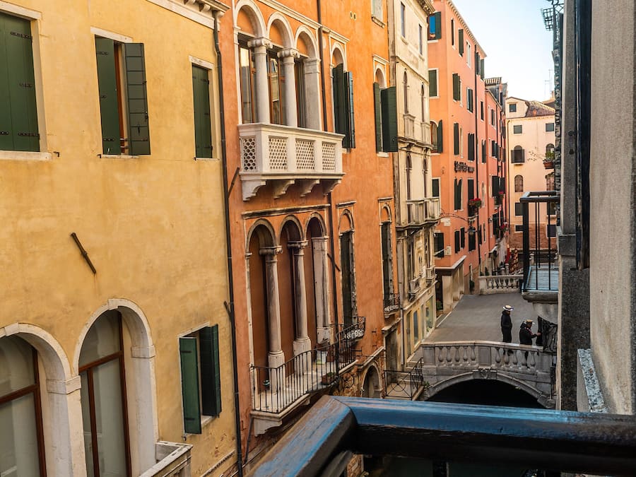 Deluxe Double Room, Canal View and Balcony (1st and 2nd floor) | Terrace/patio