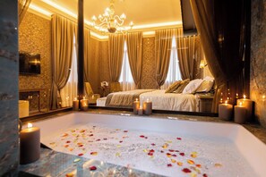 Emotion Junior Suite Canal View and Balcony | Bathroom | Free toiletries, hair dryer, towels, soap - Hotel Canaletto (Venice)