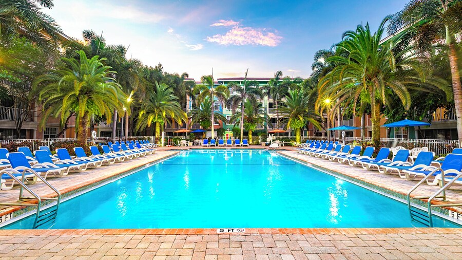 Mizner Place at Weston Town Center, Fort Lauderdale