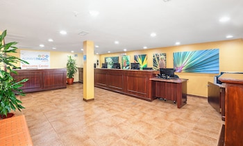 Hotel entrance and lobby at Mizner Place at Weston Town Center, Fort Lauderdale