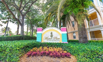 Hotel entrance at Mizner Place at Weston Town Center, Fort Lauderdale