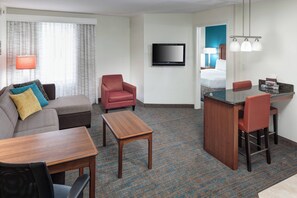 Premium bedding, desk, laptop workspace, blackout drapes - Residence Inn by Marriott Beaumont (Beaumont)