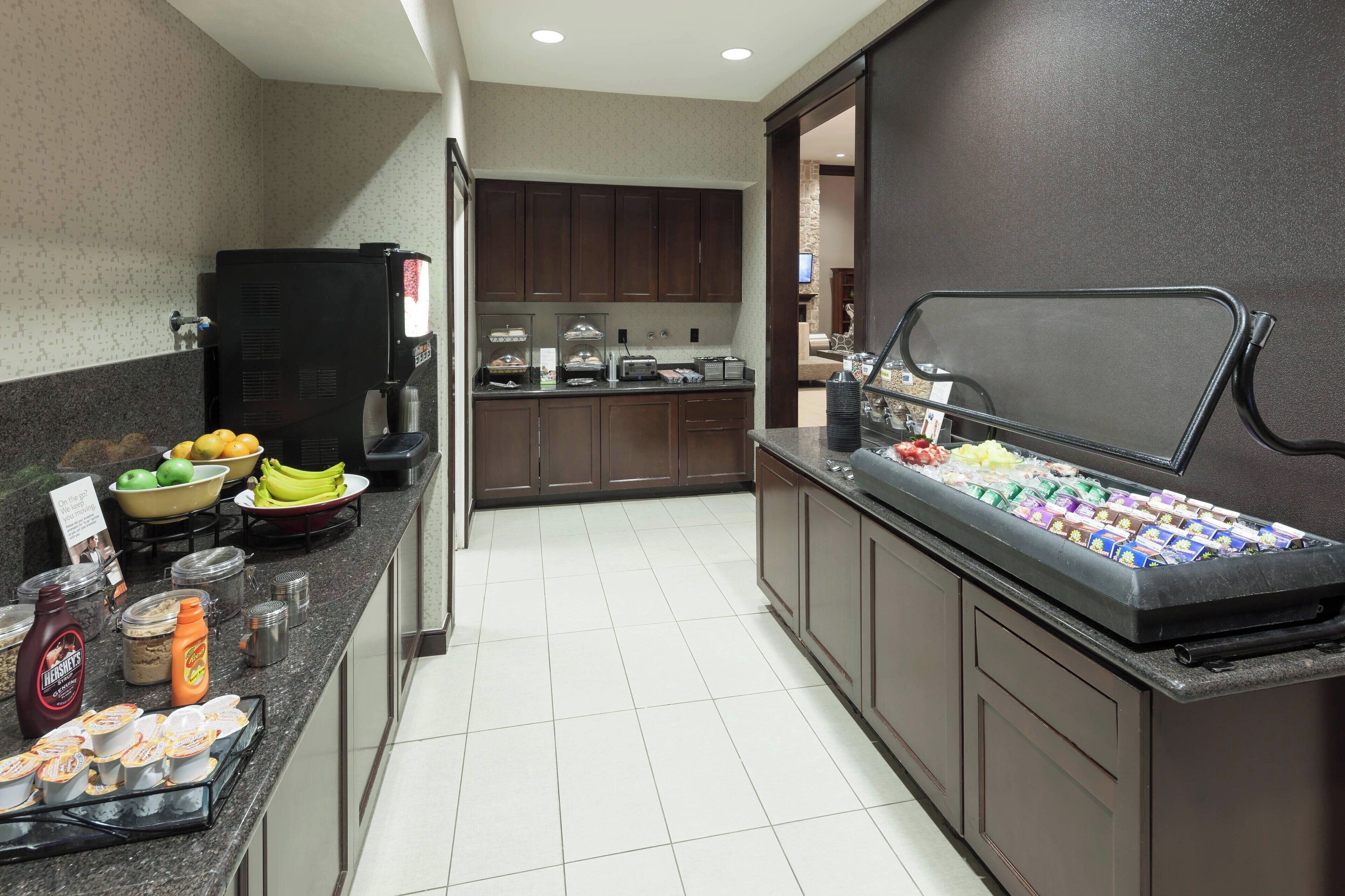 free daily full breakfast