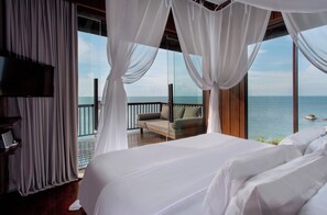 Two Bedroom Ocean Front  Duplex Pool Villa | Vista a la playa o el mar