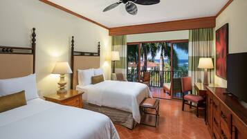 Egyptian cotton sheets, premium bedding, down comforters, pillowtop beds