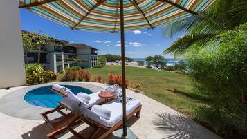 Egyptian cotton sheets, premium bedding, down duvets, pillow-top beds