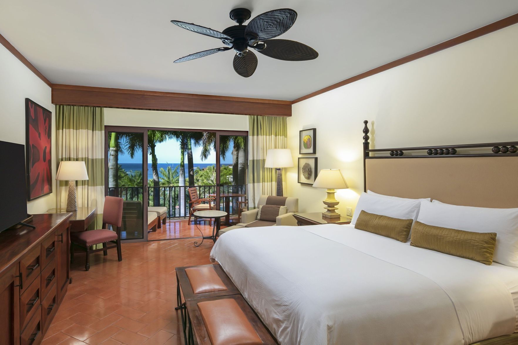 Egyptian cotton sheets, premium bedding, down comforters, pillowtop beds