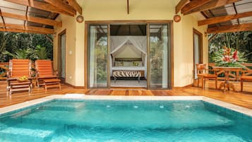 1 bedroom, premium bedding, down comforters, minibar