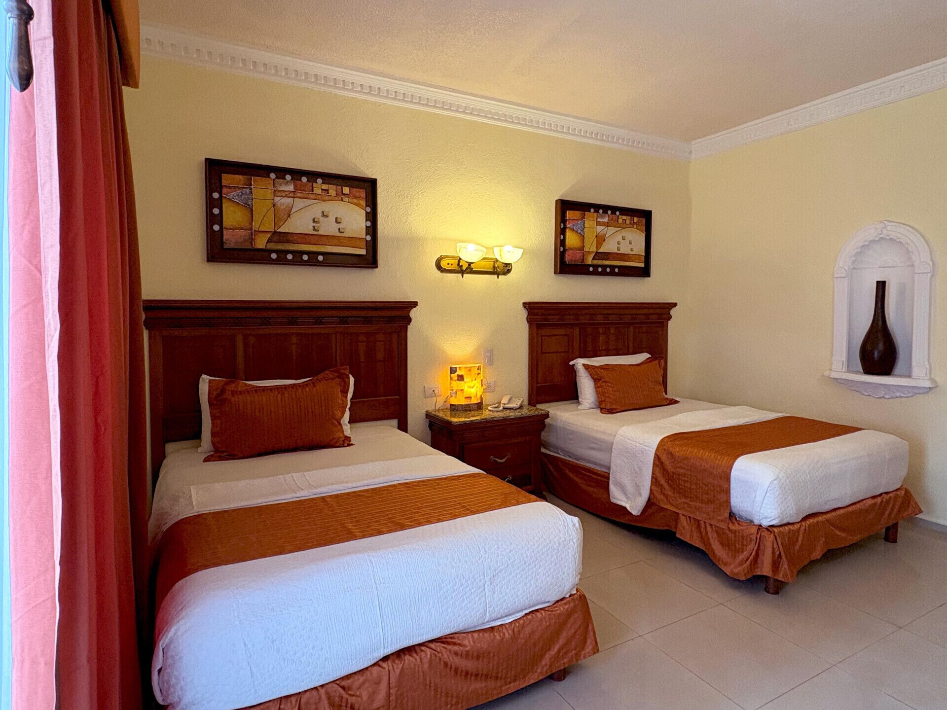 Egyptian cotton sheets, premium bedding, down duvets, in-room safe