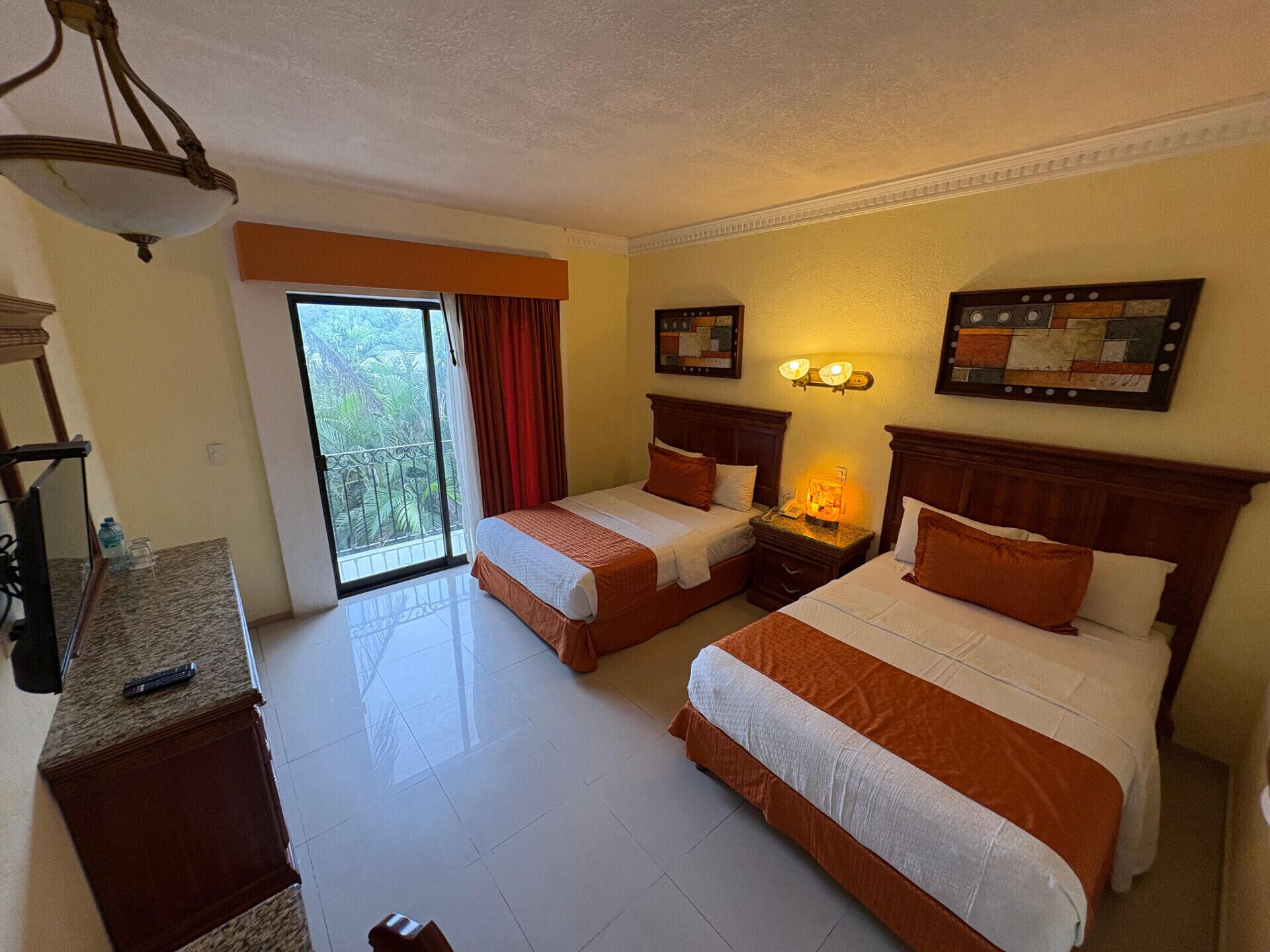 Egyptian cotton sheets, premium bedding, down duvets, in-room safe