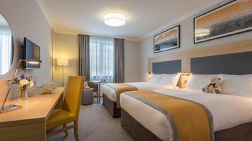 Rom | Allergitestet sengetøy, skrivebord og skrivebord for bærbar PC