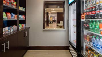 Snack bar
