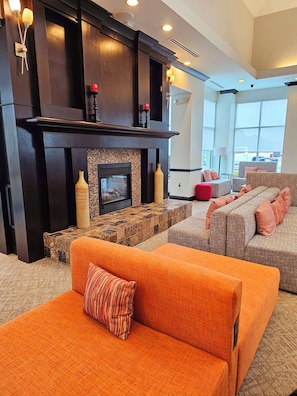 Lobby - Hilton Garden Inn Warner Robins (Warner Robins)