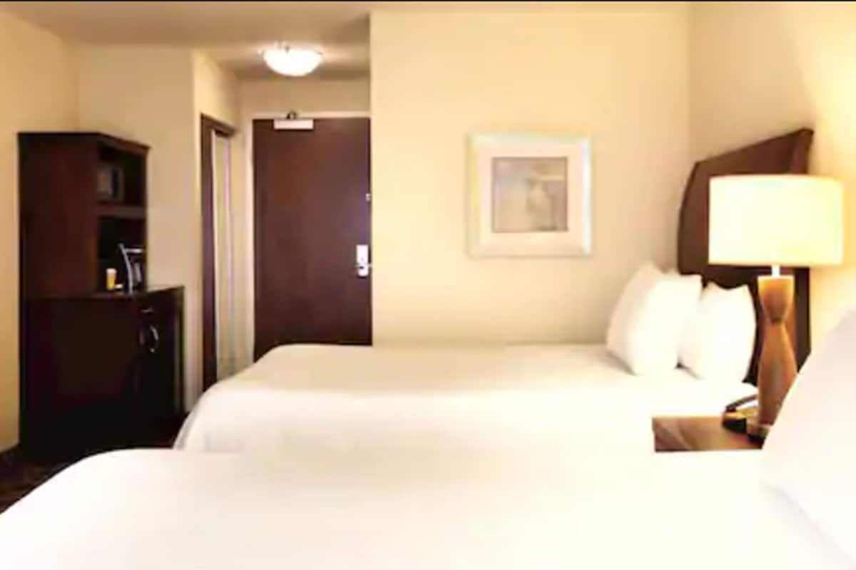 in-room safe, soundproofing, iron/ironing board, free wifi