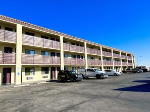 Exterior - Highland Inn (Las Vegas)