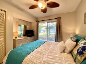 Condo, 2 habitaciones | Decoración personalizada y muebles diferentes 