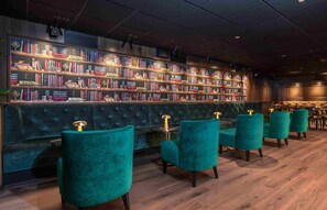 Bar (on property) - Thon Hotel Panorama (Oslo)
