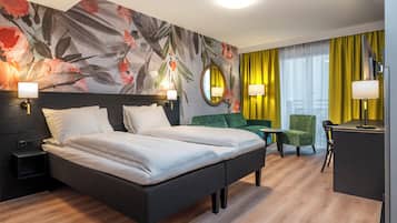 Standaard tweepersoonskamer, 1 queensize bed | Pillowtop-bedden, verduisterende gordijnen, geluiddichte muren