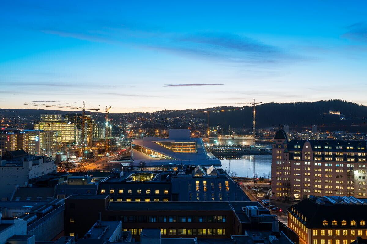 suite, non smoking | premium bedding, pillow-top beds, blackout curtains, soundproofing