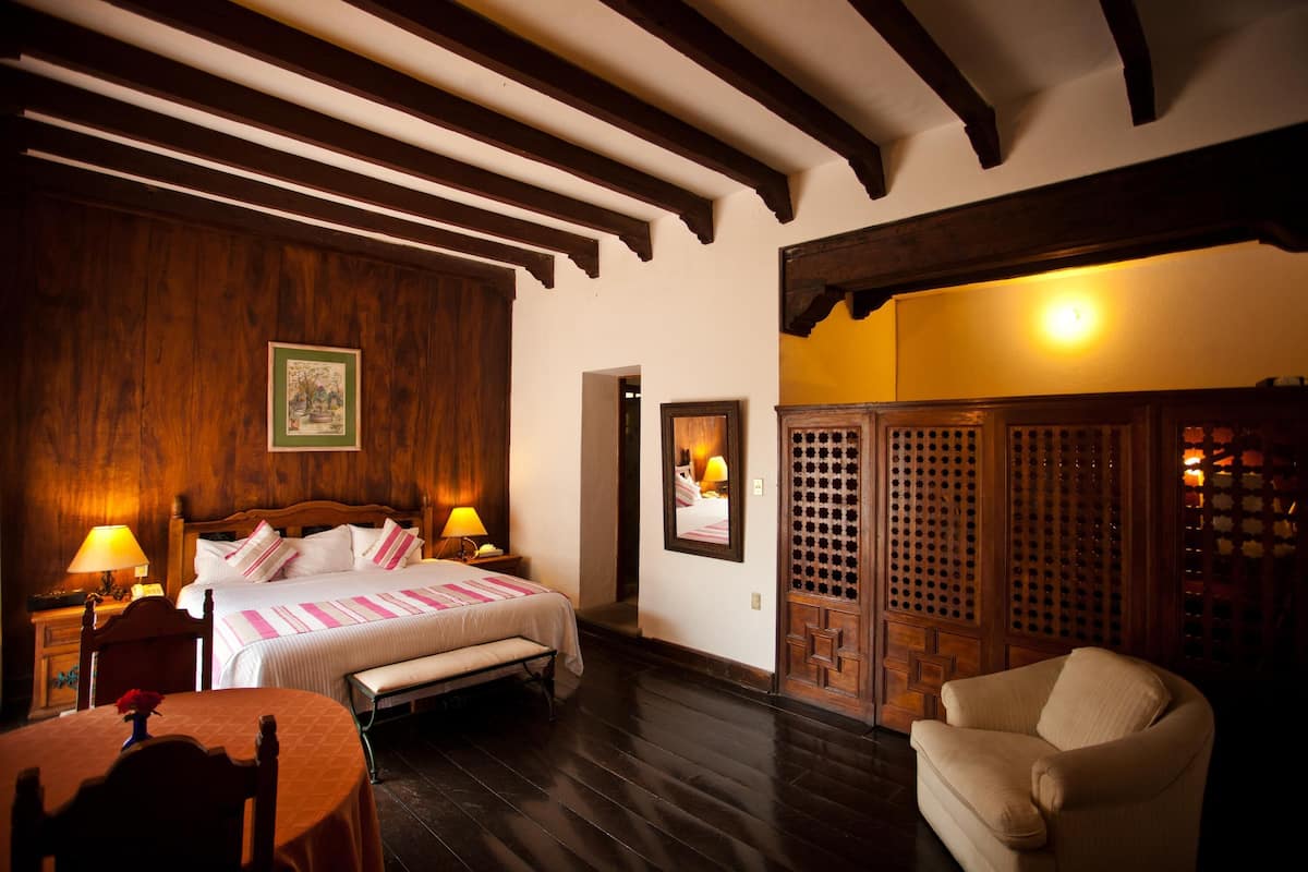 1 habitación, ropa de cama de alta calidad y camas con pillow-top