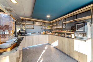 Daily self-service breakfast (EUR 13.90 per person)