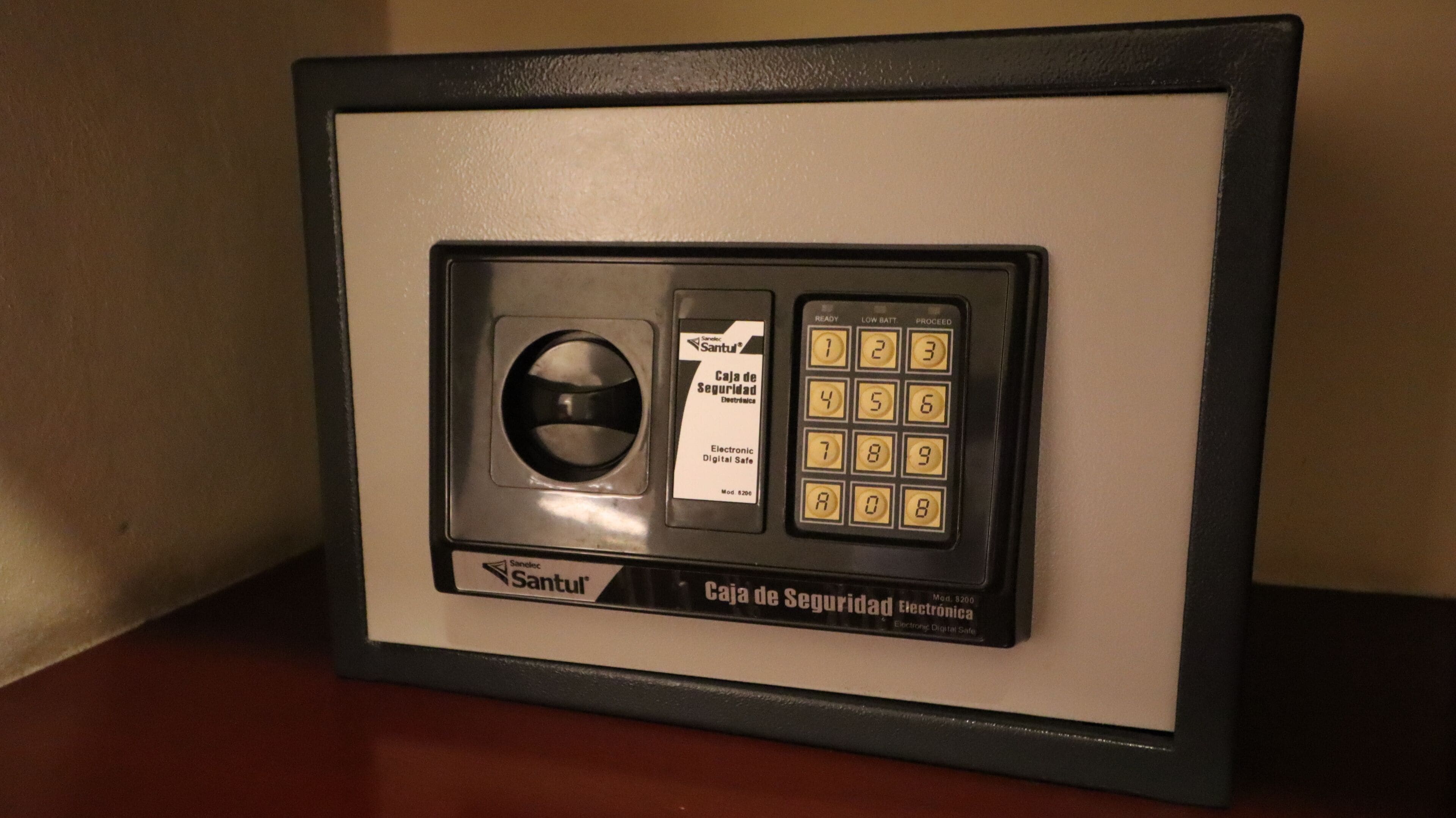 1 bedroom, in-room safe, desk, iron/ironing board