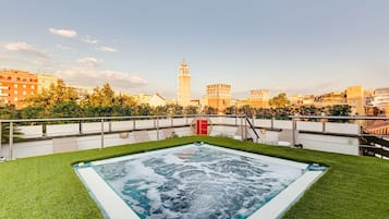 Piscine sur le toit