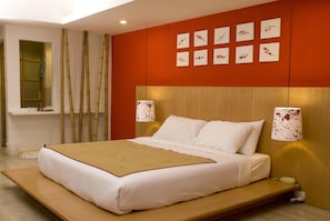 Minibar, desk, free WiFi - Nantra De Boutique (Pattaya)