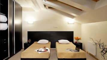 Premium bedding, minibar, desk, iron/ironing board (on request)