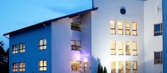 Bura Hotel