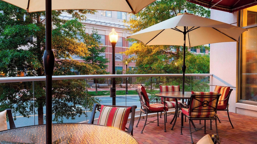 Residence Inn Alexandria Old Town South at Carlyle