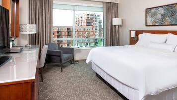 1 bedroom, Frette Italian sheets, premium bedding, down comforters