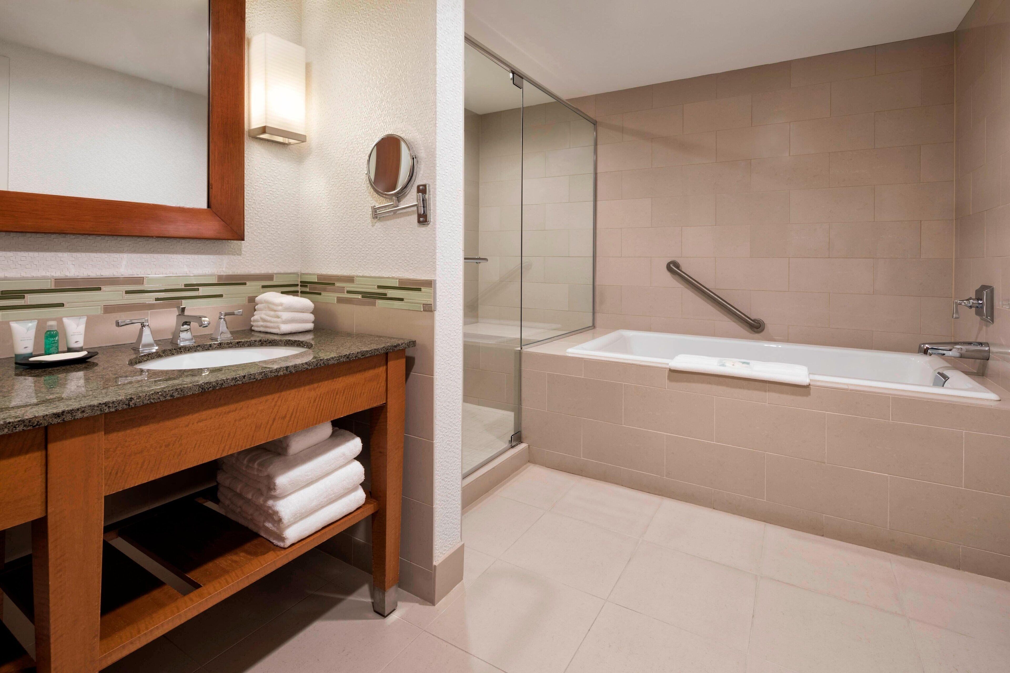 separate bathtub and shower, rainfall showerhead, free toiletries