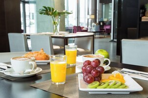 Daily buffet breakfast (EUR 17 per person)