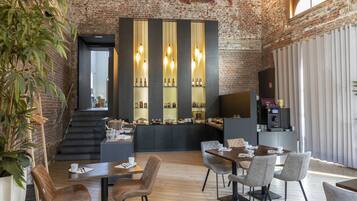 Dagelijks ontbijtbuffet (toeslag)