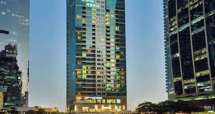 Oaks Liwa Heights Suites