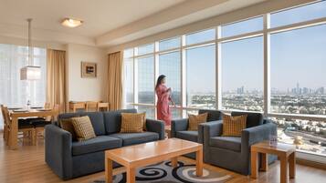 Two Bedroom Family Suite | Premium bedding, pillow-top beds, in-room safe, desk