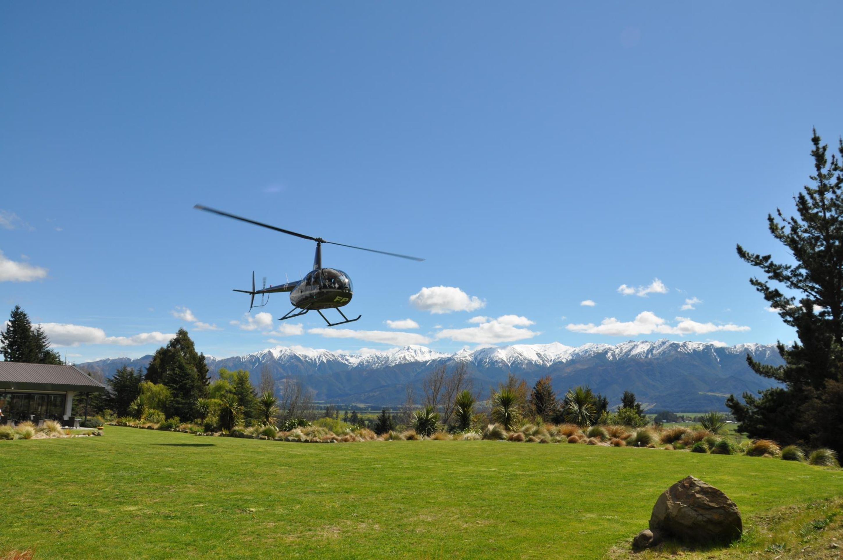 helicopter/plane tours
