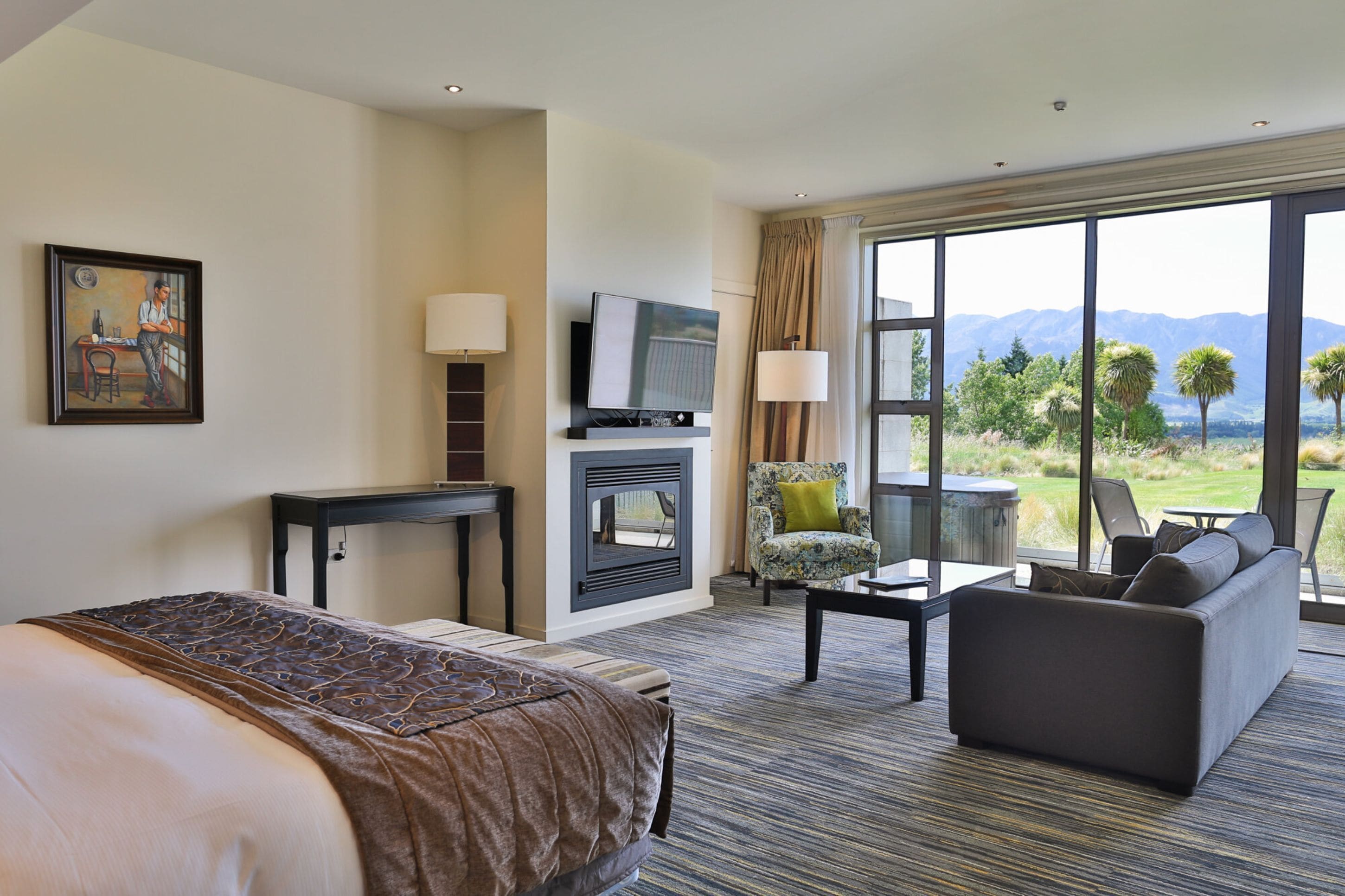deluxe spa suite | 1 bedroom, premium bedding, select comfort beds, minibar