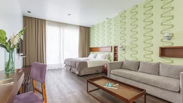 1 多间卧室、特色装修、特色家居、遮光窗帘