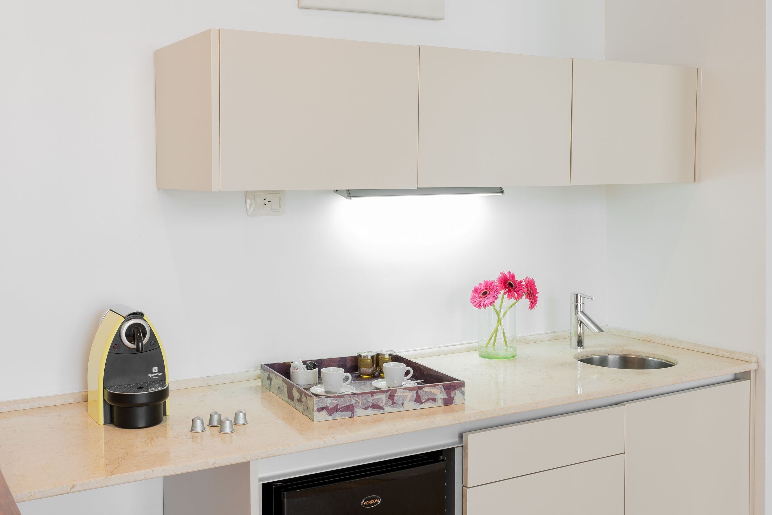 suite (18) | living area | 30-inch smart tv with digital channels, tv, streaming services